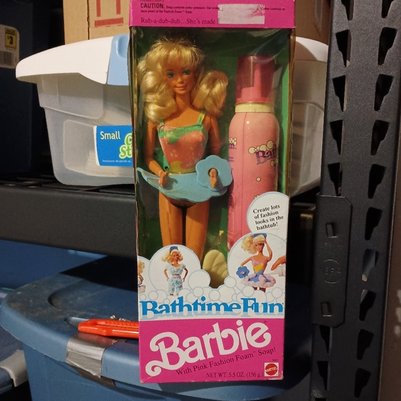 Bath Magic & Bathtime Fun Barbie Bundle - Picture 4 of 13